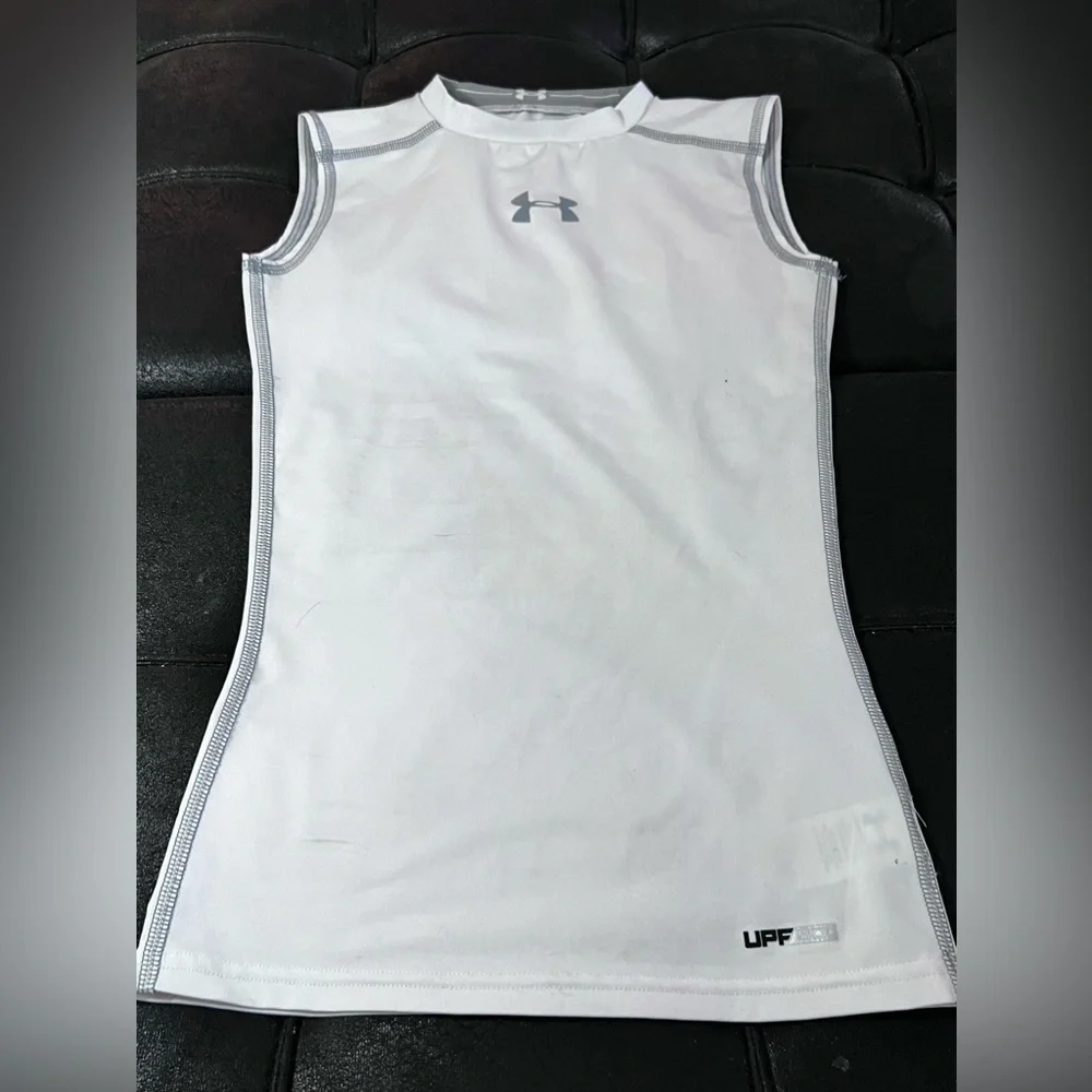 Under Armour Shirt​